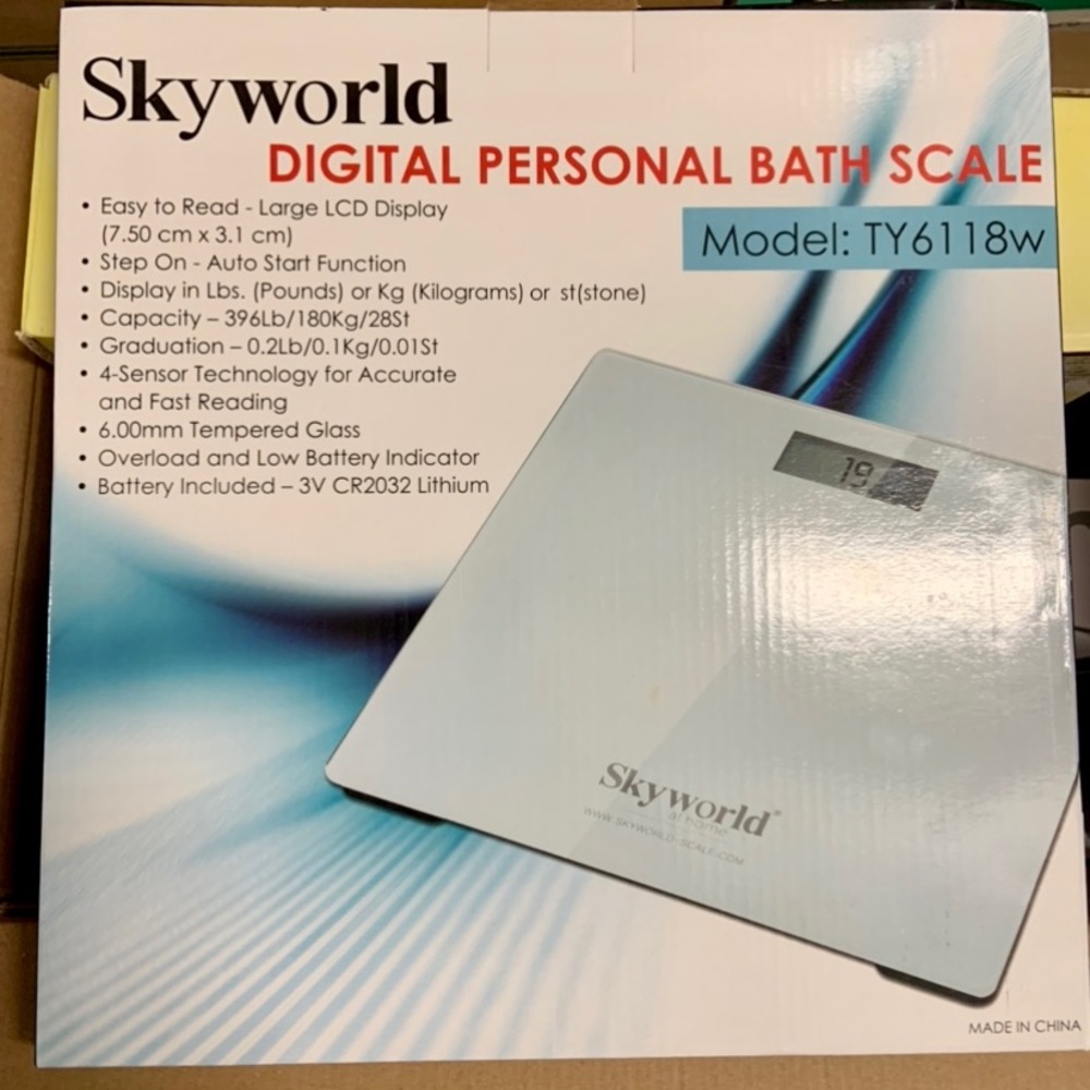 BNIB Skyworld digital scale